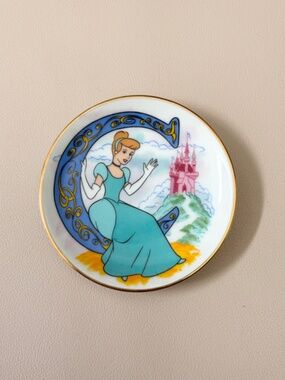 Vintage Disney Alphabet Collectible Mini Gold Rim Plate "C" for Cinderella 3.25"